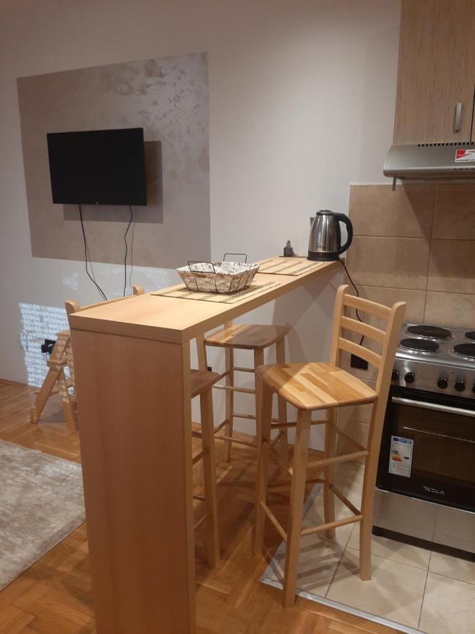 Belmir Apartment Mali Mokri Lug Eksteriør bilde