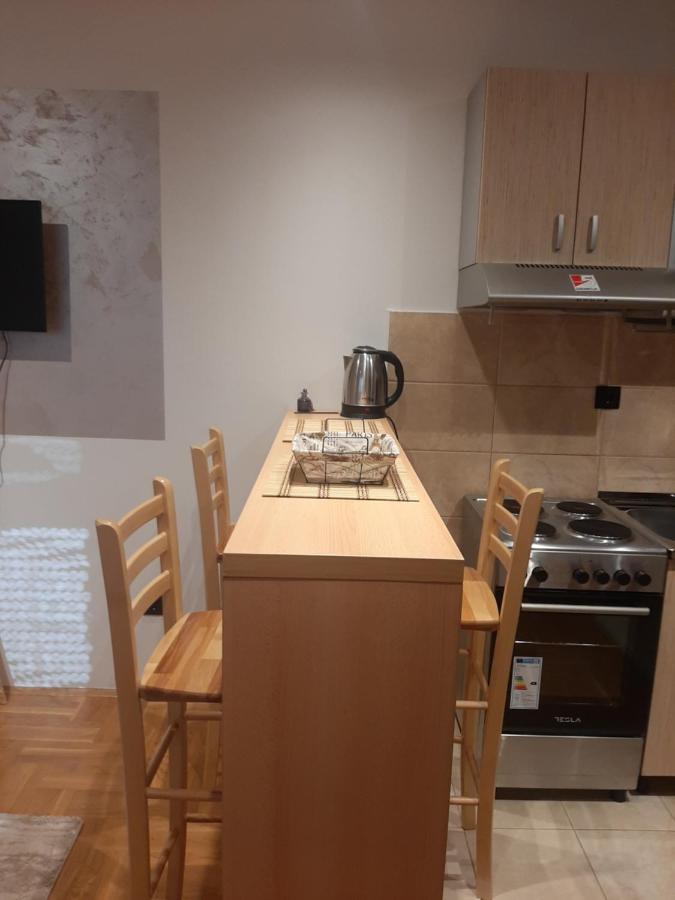 Belmir Apartment Mali Mokri Lug Eksteriør bilde